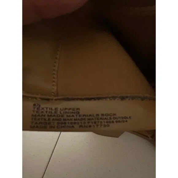 Universal Thread Women’s Gayle Western Faux Suede Ankle Boots size 8.5 NWT - Picture 6 of 7